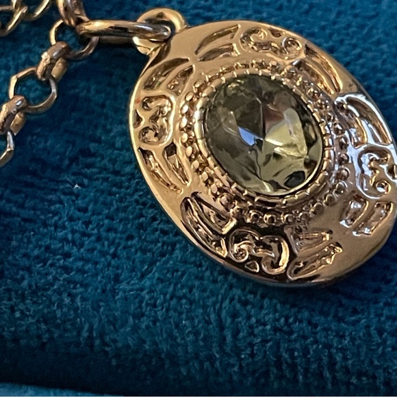 Lulu Frost For J. Crew Bracelet Heirloom Crystalline Cameo Charms Gold Bracelet - Picture 4 of 8